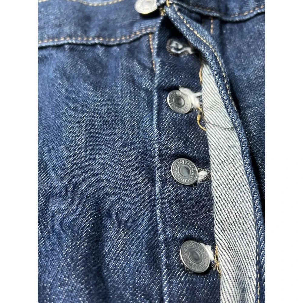 Levis elevate your